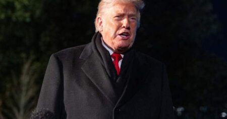 Trump threatens 100 per cent tariffs on Canada over China trade ties