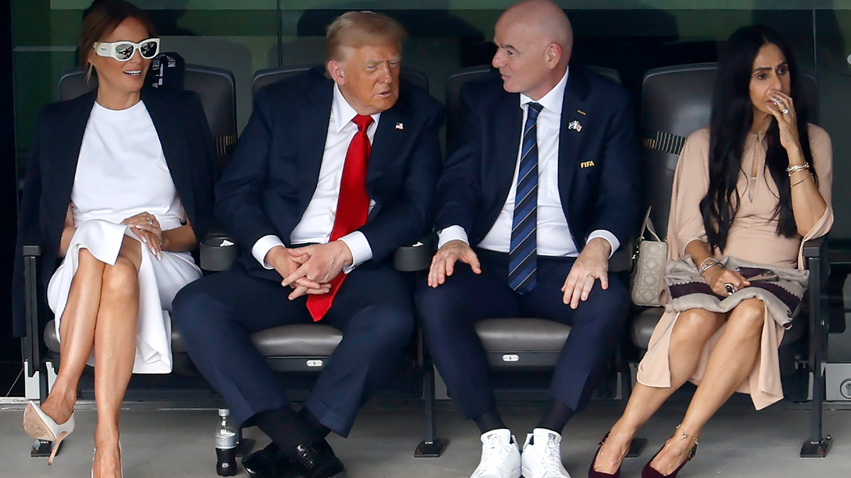 Donald Trump leg swelling