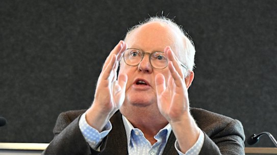 Geoffrey Watson gives evidence to the Commission of Inquiry into the CFMEU and Misconduct in the Construction Industry.