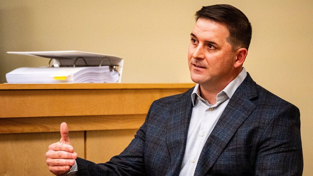 Reactions pour in after Ole Miss coach’s head-turning testimony about new fathers during football season