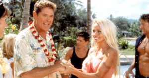 ‘Baywatch’ Reboot Star Stephen Amell Addresses Pamela Anderson and David Hasselhoff Cameo Rumors (Exclusive)