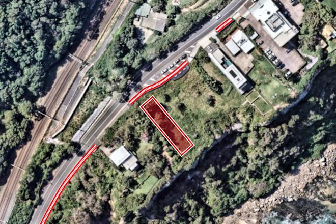 Council fight for access to Wollongong coastal block with million dollar views