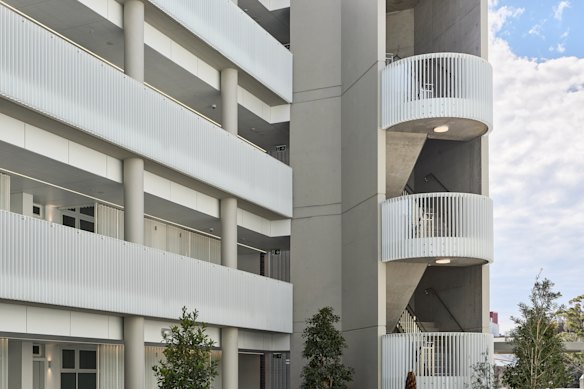 The new Boronia Apartments project in Waterloo by City West Housing offers residents access to affordable housing solutions designed by leading architectural practice Turner.