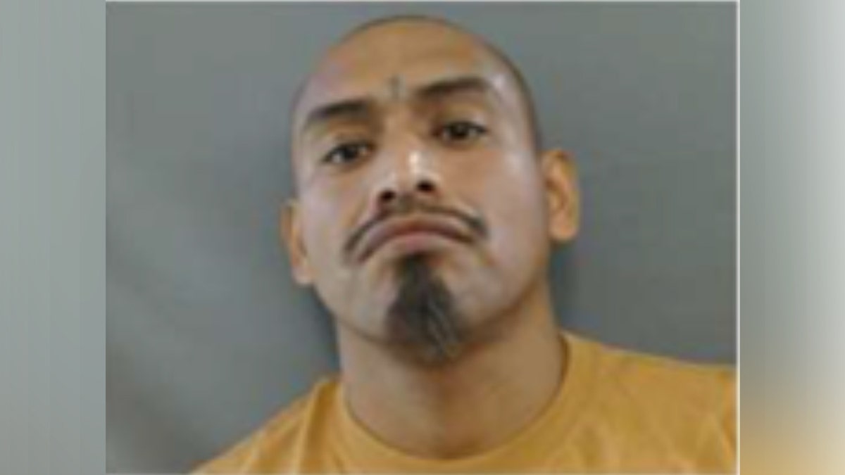 jeovanny-porras-rodriguez-a-criminal-illegal-alien-from-mexico