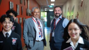 Stricter rules expand to smartwatches and headphones in all schools from 2027