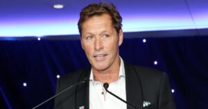 Former NY Rangers Star Ron Duguay Posts Video Update After Revealing Cancer Diagnosis