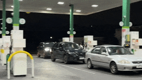 buying petrol across the country has been shared on social media since the US and Israel struck Iran on February 28. (Riverstone, NSW, and Melbourne in early March pictured in this GIF). 