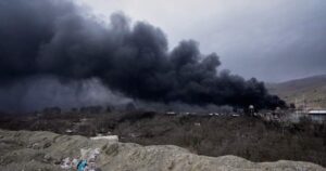 War in Iran: Canadians leaving Middle East by plane, bus and foot