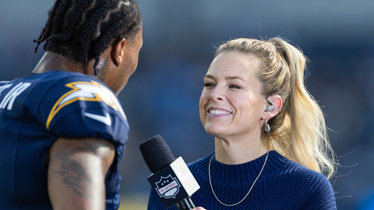 Jamie Erdahl interviews a Los Angeles Chargers player