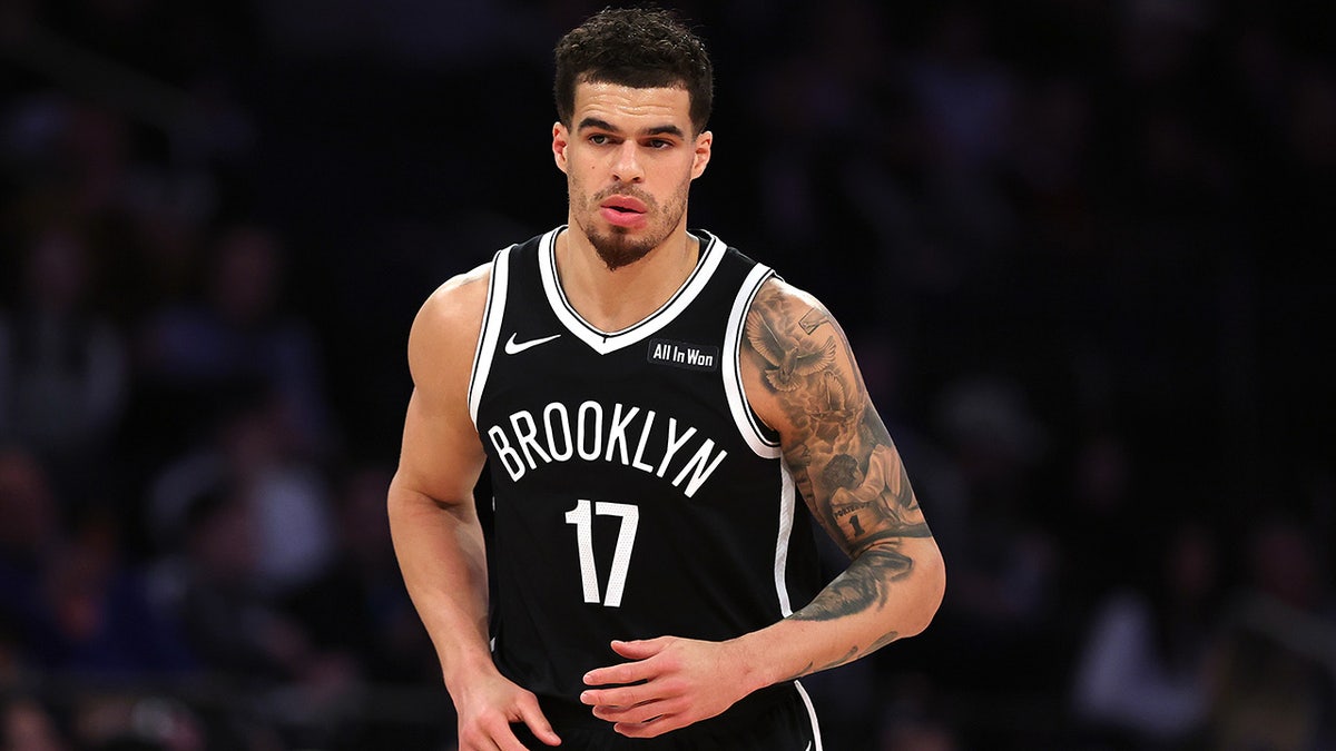 Michael Porter Jr. runs on court