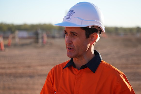 Crisafulli called on the federal government to help kick off production in the Queensland oil field.