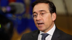 Hormuz falls outside NATO’s remit, Spain says after Trump’s ultimatum