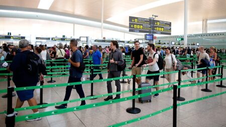 ‘A systemic failure’: EES brings travel chaos to EU border control