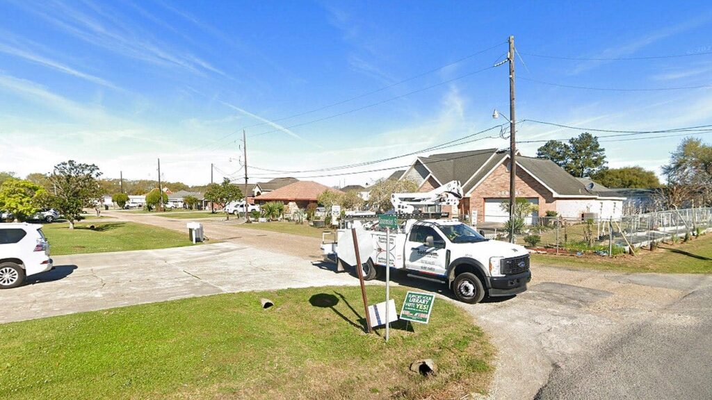 At least 13 people injured after vehicle slams into Louisiana parade: sheriff’s office