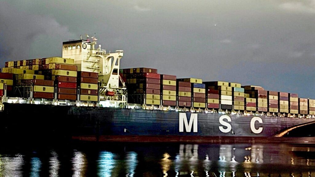 Ships seized by Iranians ‘armed to the teeth’ along Strait of Hormuz have been taken toward port: report