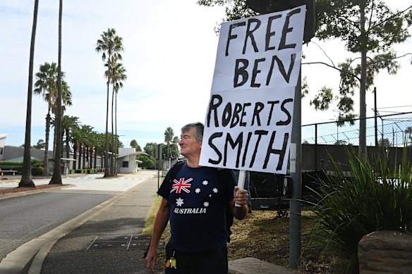 Supporter Victor Waterson at the entrance of Silverwater Correctional Complex, where Roberts-Smith has been held.