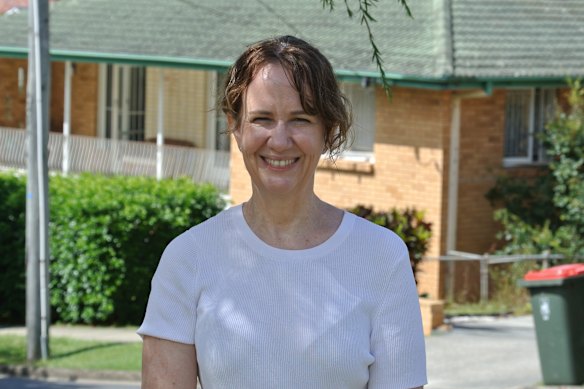 Carolyn Weatherby’s son is in grade 7 at Mansfield State High School.