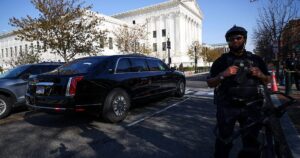 Supreme Court hears arguments in Trump birthright citizenship case