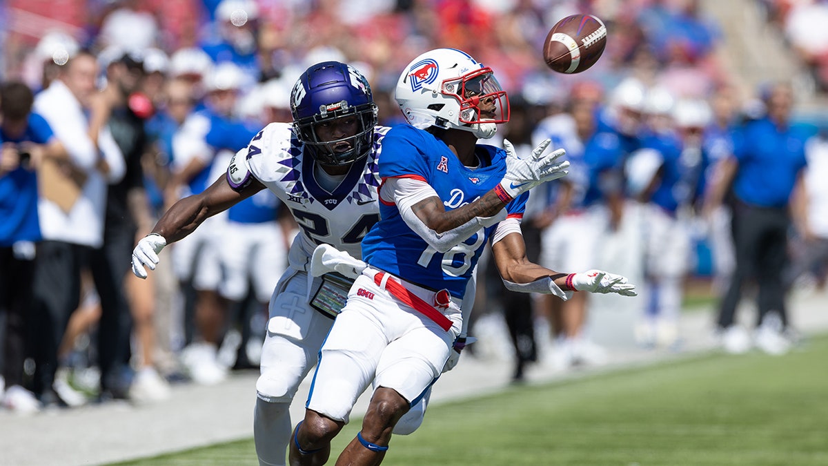 SMU Mustangs wide receiver Teddy Knox catching a football at Gerald J. Ford Stadium in Dallas