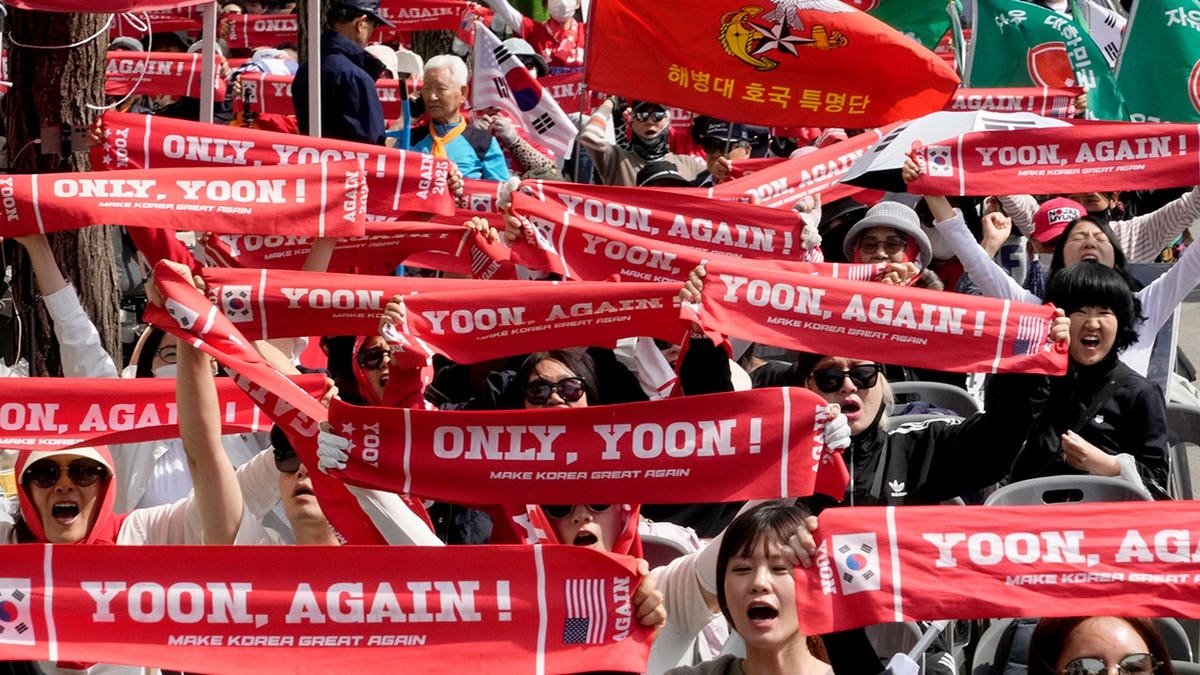Supporters of former South Korean President Yoon Suk Yeol rally outside Seoul High Court