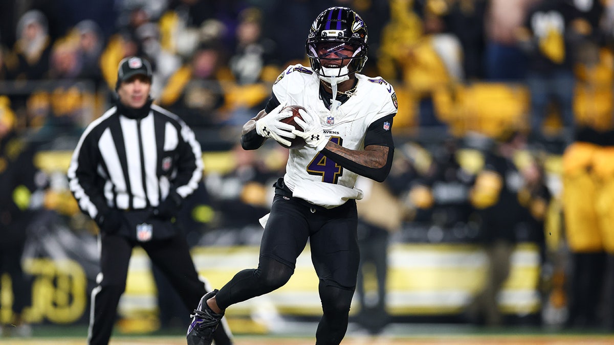 Zay Flowers of the Baltimore Ravens scoring a touchdown at Acrisure Stadium in Pittsburgh