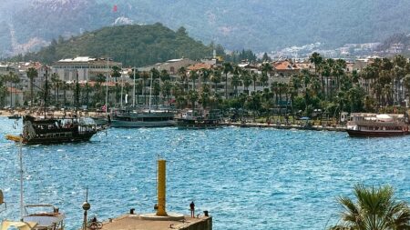 Greece vs Türkiye: Which is more affordable for European tourists?