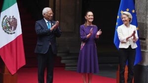 EU clinches new trade deal with Mexico to bolster foothold in region