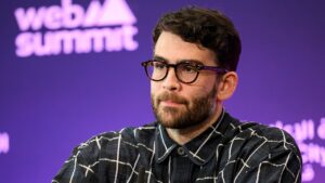 Leftist streamer calls violent revolution ‘inevitable’ as Democrats explode over Virginia court decision