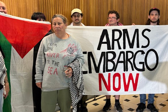 O’Sullivan had the “from the river to the sea” slogan handwritten on the tracksuit issued by her Israeli captors. 