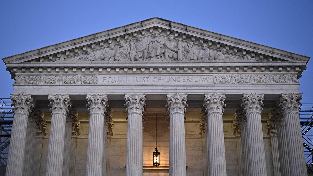 The US Supreme Court building in Washington, D.C., seen from outside