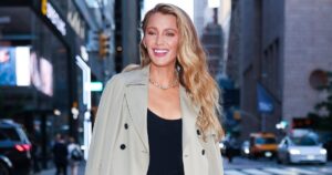 Blake Lively Wore the Luxe Denim Style That Screams ‘Upper East Side Rich Mom’ — The Look for $31