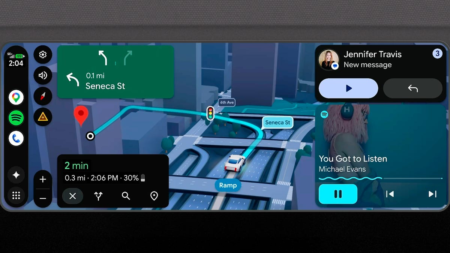 Android Auto Now Fits Weirdly Shaped Screens and Streams Video While Parked