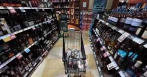 Ottawa may miss its own direct-to-consumer alcohol sales deadline: CFIB