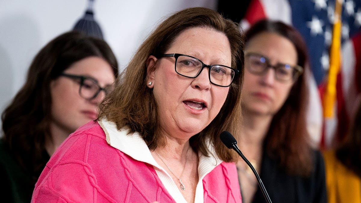 Rep. Julie Johnson