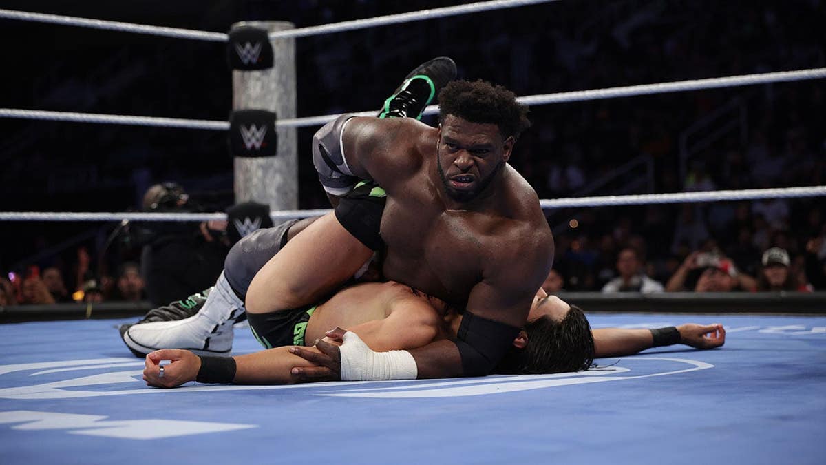 Royce Keys wrestling Berto at SAP Center in San Jose
