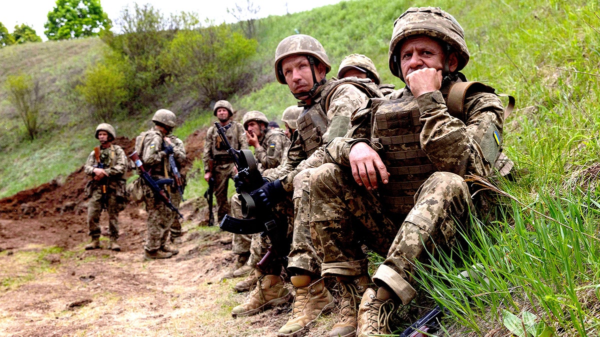 Ukrainian soldiers