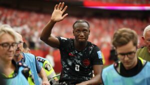 Canada’s Ismaël Koné suffers horrific injury as Qatar’s Assim Madibo gets red card for poor tackle