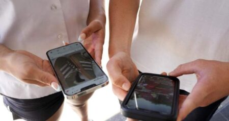 Canada’s social media ban for kids may narrow. Experts say that’s good