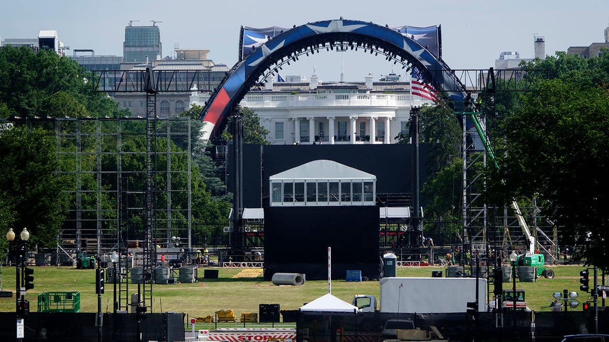 Construction on the South Lawn of the White House for UFC Freedom 250 event