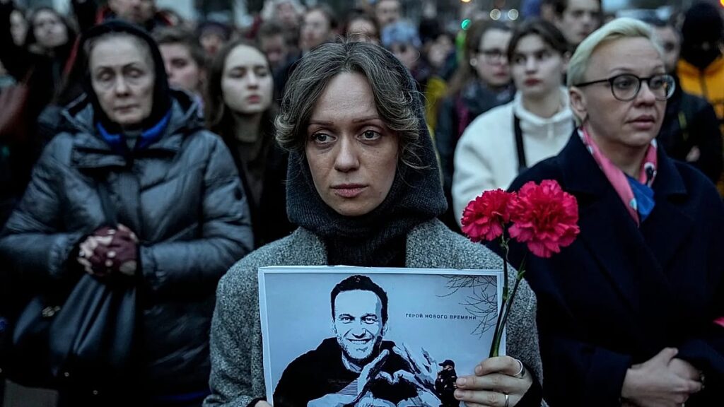 EU blacklists six people involved in Navalny assassination