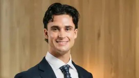 Fletcher Beasley died in London. He was 21 years old. 