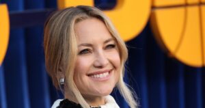 Kate Hudson Paired This Unexpected Shoe Style With a Dress, and Fashion Girls Are Copying