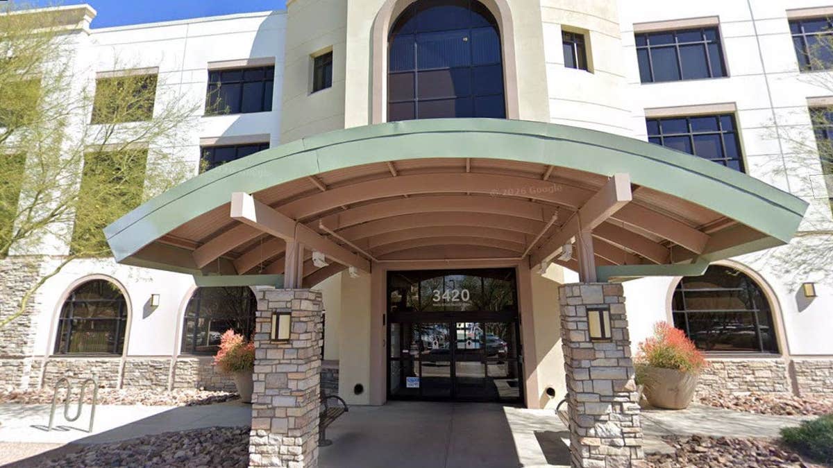Exterior view of Mercy Gilbert Medical Center in Gilbert, Arizona.