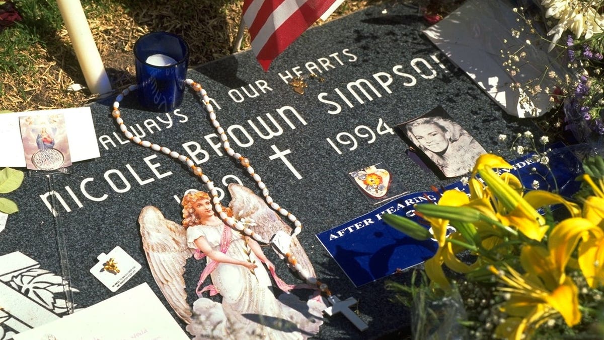 Nicole Brown Simpson's grave in a cemetery