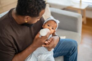Baby not eating? Spitting up? The feeding red flags to watch for — and what’s actually normal