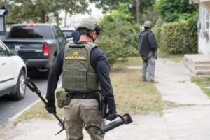 Deputy US Marshal gunned down while serving arrest warrant in Louisiana