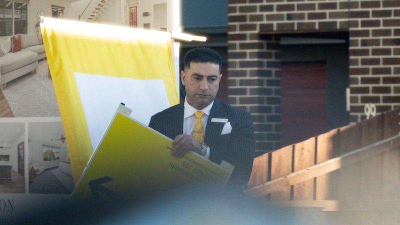 Major Victorian real estate firm, three agents accused of underquoting hundreds of thousands of dollars