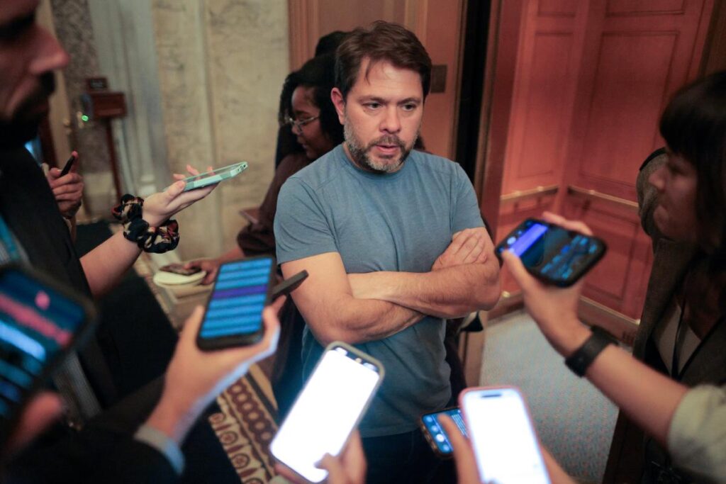 Exclusive | Sen. Ruben Gallego had sexual relationships with two House staffers, sources reveal to The Post