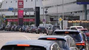 Russia admits new petrol shortages amid ongoing Ukrainian strikes