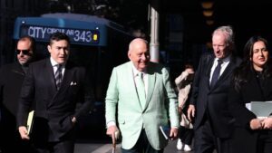 Suppression order lifted in former 2GB broadcaster’s indecent assault, sexual touching trial